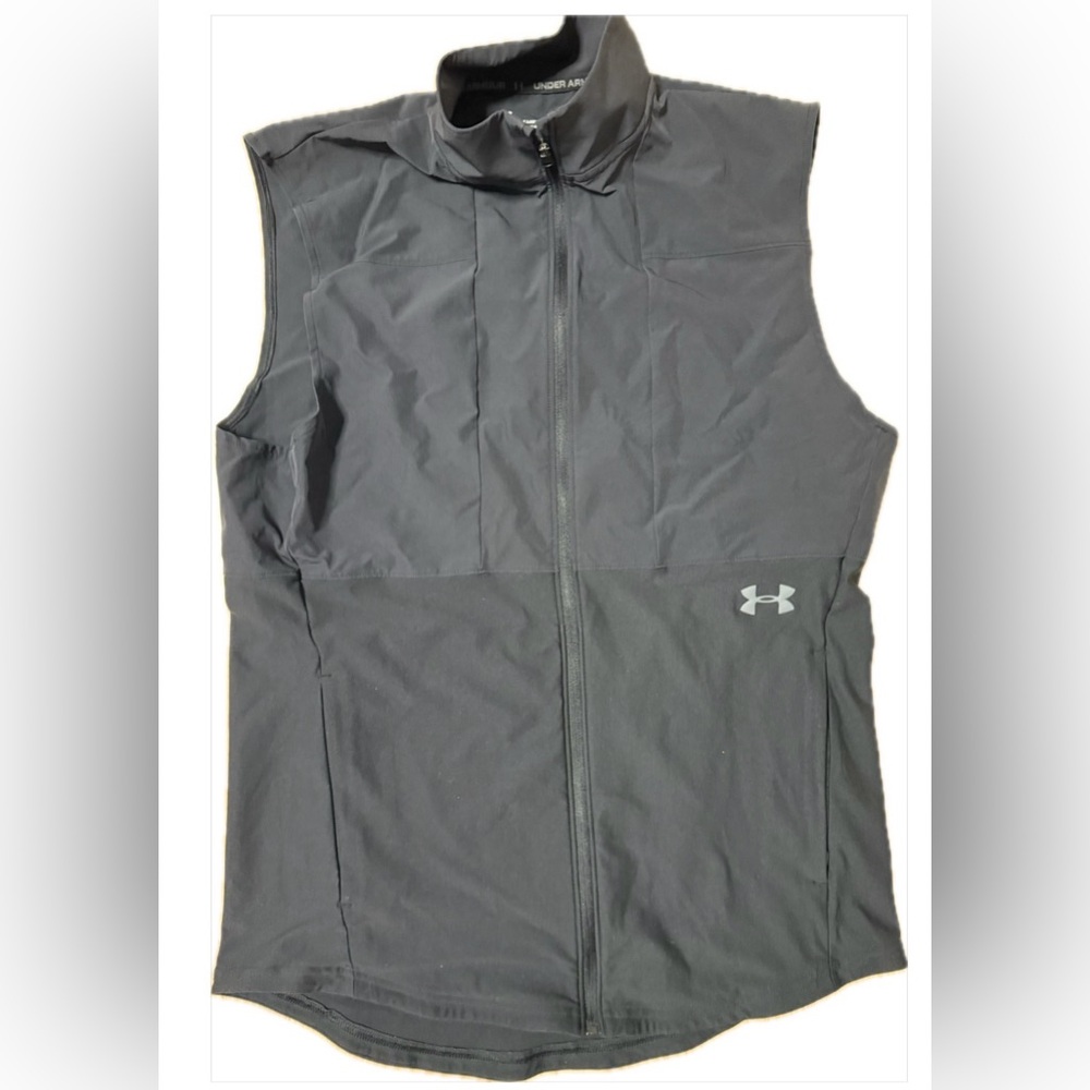 Under Armour Men’s Black Sleeveless Vest Golfing Golf